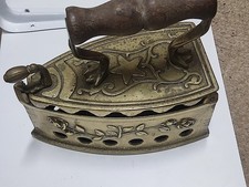 fer A Repasser Ancien En Laiton