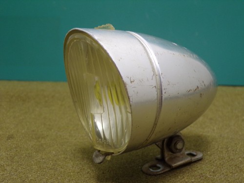 Ancien phare aluminium - aluminium, vélo