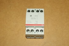 Contacteur de puissance ABB    ESB 40-40 Bobine 230V 40A 4 CT
