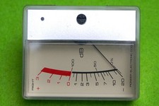 VU METER - Vumètre ( droit )