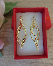 Boucles d’oreilles longues