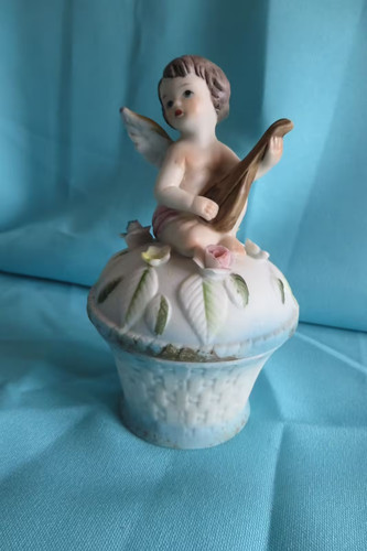 Ancienne boite biscuit - ,