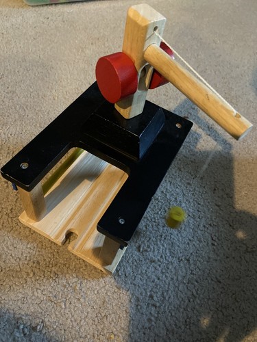 Log crane building - building, wooden
