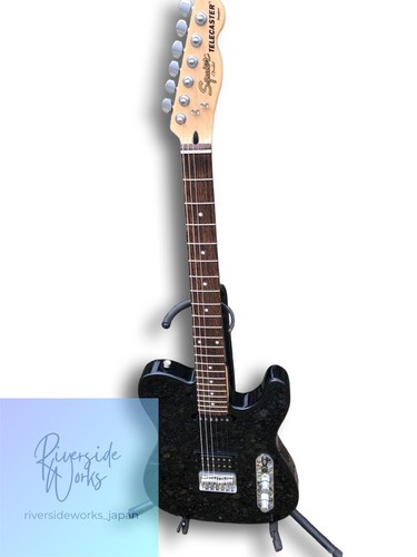 Squier fender stratocaster - by,