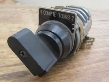 ANCIEN INTERRUPTEUR COMPTE TOURS POUR LOCOMOTIVE BB 66000 