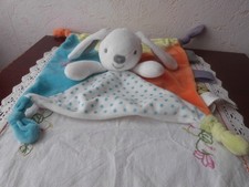 doudou carre blanc etoiles