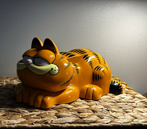 Garfield cat corded home - garfield,