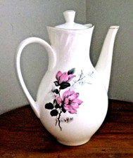 Cafetière en faience de Gien