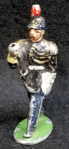 Quiralu figurine porte drapeau - quiralu,