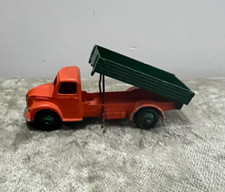 Dinky Toys No. Camion agricole
