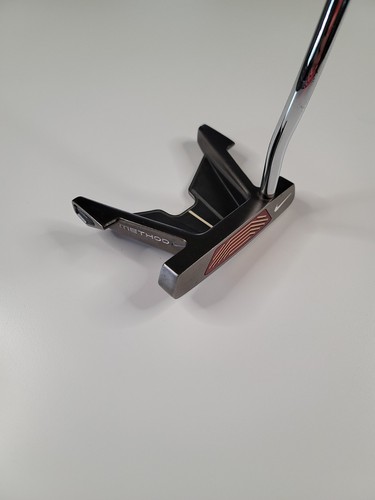 Nike method core drone - core, putter