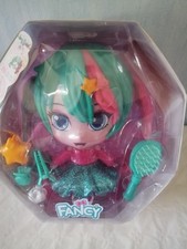 **   POUPEE / TETE A COIFFER