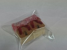 Figurine miniature Geta en bois Asakusa / à Tokyo au Japon