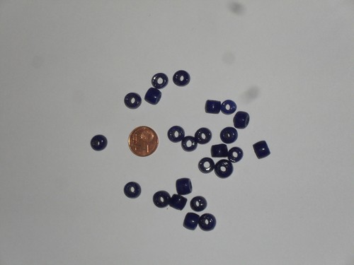 Lot perles cylindrique bleu - 24,