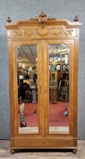 Armoire a miroirs style louis