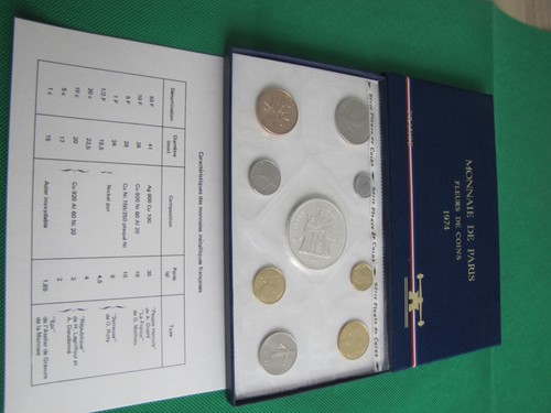 Coffret fleurs coins 1974 - de,