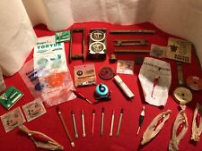 MATERIEL DE PÊCHE ANCIEN (MOULINET PEERLESS, PLIOIRS, CALENDRIER TORTUE...)