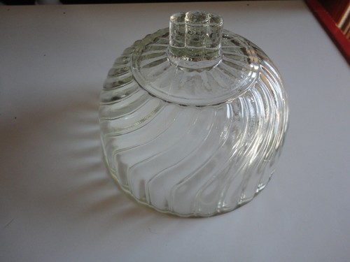 Ancienne cloche en verre - ancienne,