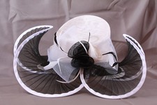 Chapeau Mariage Panier Fleur