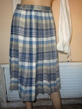 JUPE PLISSEE D'HIVER ECOSSAISE BEIGE BLANC & BLEU  VINTAGE T 36/38 30 % LAINE