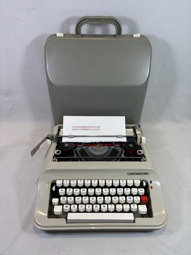 Machine écrire underwood - écrire,