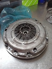 Kit D'embrayage Volant moteur Opel Zafira B