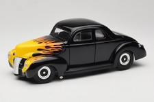 6002 Ford Deluxe Hot Rod Black