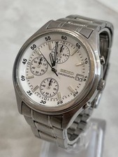 Montre Homme SEIKO V657-7100 Chronographe Quartz Cadran Blanc État Testé