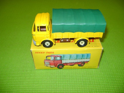 Dinky toys 584 camion berliet - dinky,