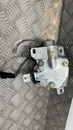 Moteur essuie glace arriere
