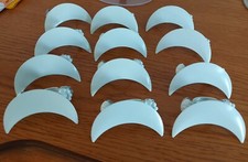 Pince /attache/embrasse  rideau vendu par 12 blanc motif lune