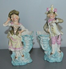  Figurine Couple Vase  Biscuit