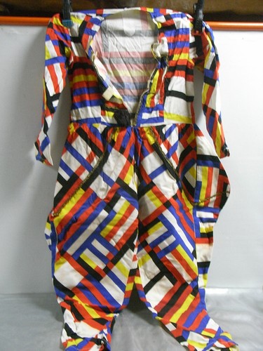 Authentique costume - 🇫🇷,