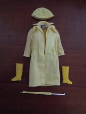 BARBIE VINTAGE tenue poupée  # 949 Barbie 1965 Stormy Weather   MATTEL