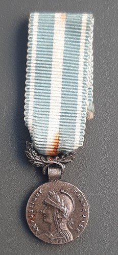 Médaille miniature outre - médaille,