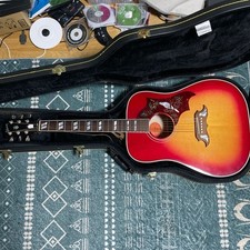 : Gibson Dove Cherry sunburst