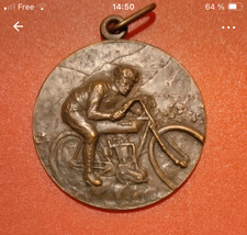 Médaille course moto ancienne