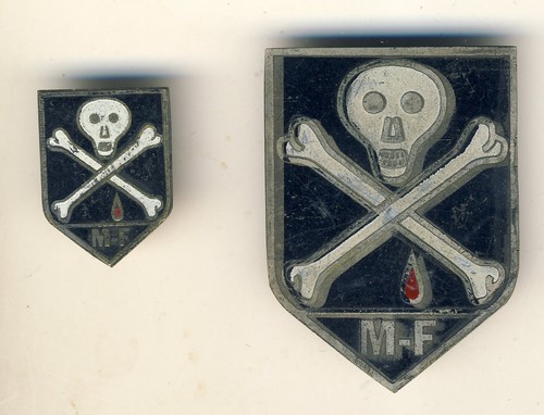 Insignes authentiques mike - 2,