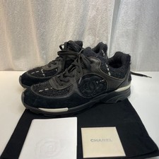 CHANEL Baskets en tweed (36)