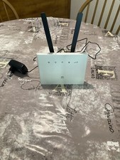 Huawei B315S-22 Routeur Wi-Fi 300 MBit/s avec Modem - Blanc