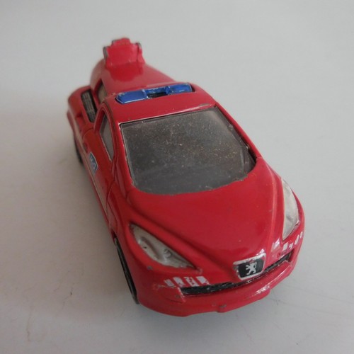 Voiture miniature pompier