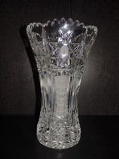 VASE CRISTAL TAILLE GRAVE