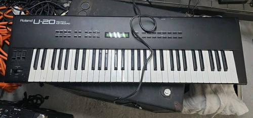 Roland pcm 61 - u-20, key