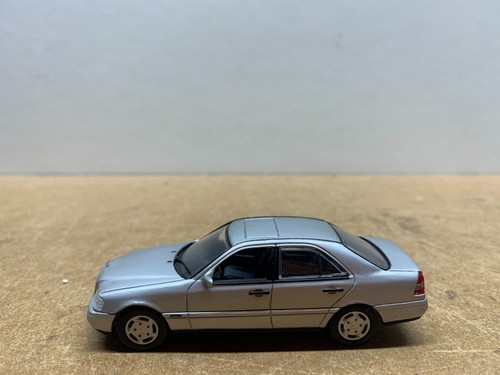 Minichamps mercedes benz c180 - benz,