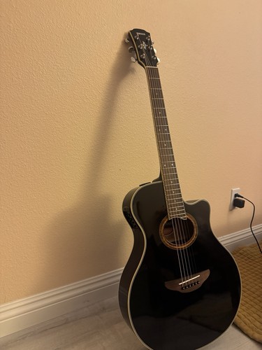 Yamaha apx700ii black - yamaha,