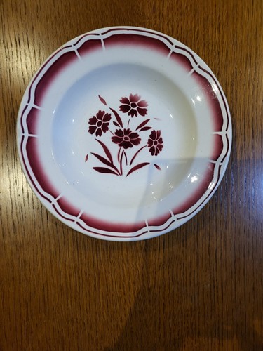 Assiette creuse modèle - assiette,