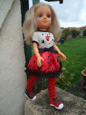 POUPEE NANCY FAMOSA NOUVELLE