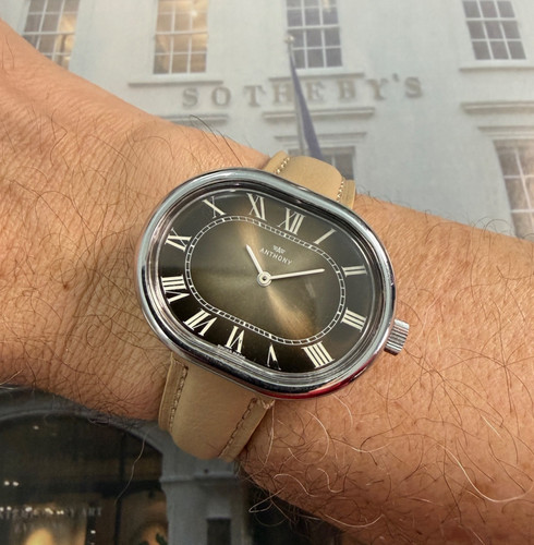 Anthony 29x38mm montre suisse - anthony,