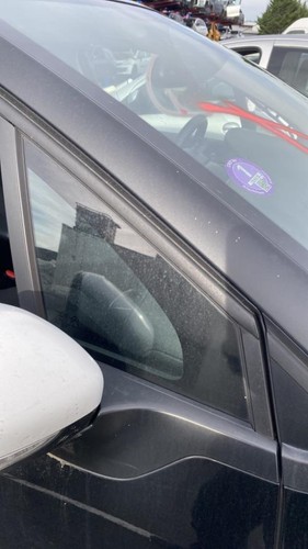 Custode avant droit - , (porte)
