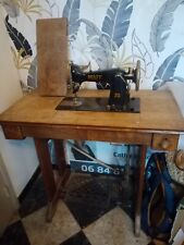 machine à coudre ancienne Pfaff 30